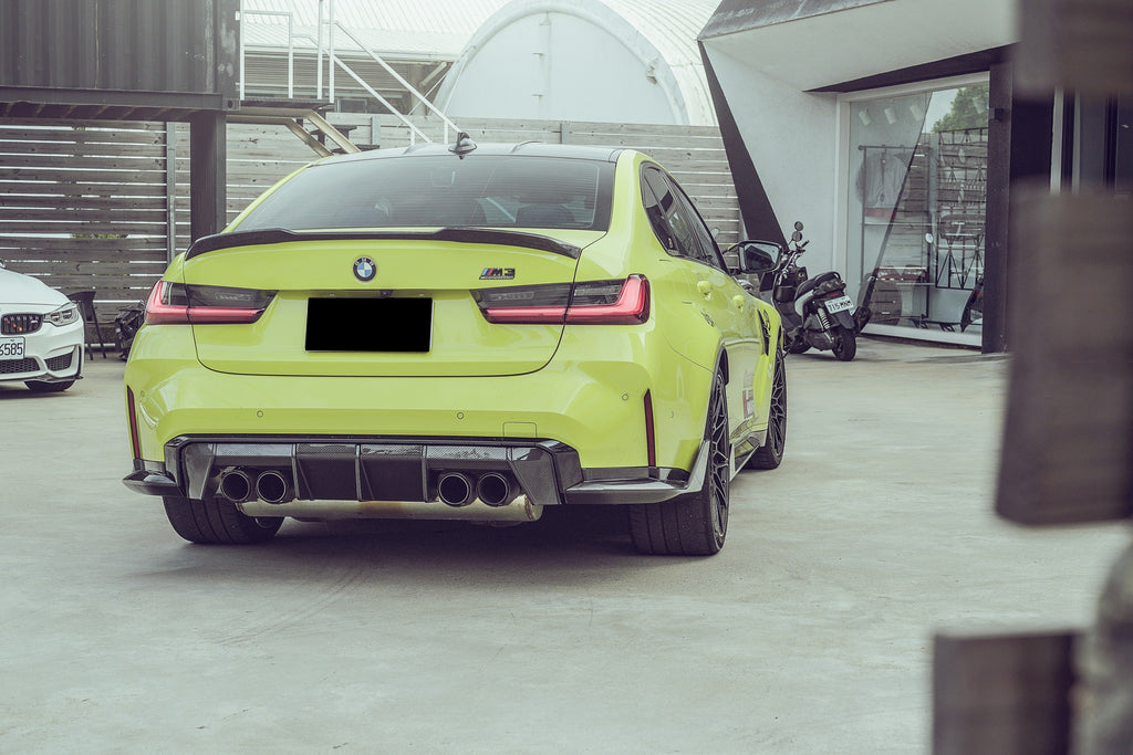 G80 M3/G82 M4 OEM style carbon rear diffuser