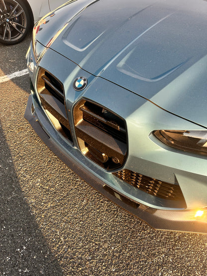 G80/G82 V-Type Dry Carbon grille
