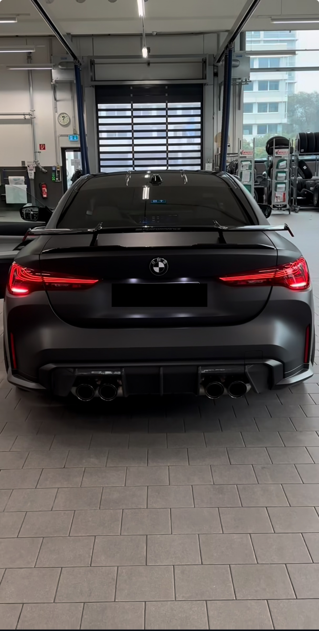 G8x MP-Style rear wing
